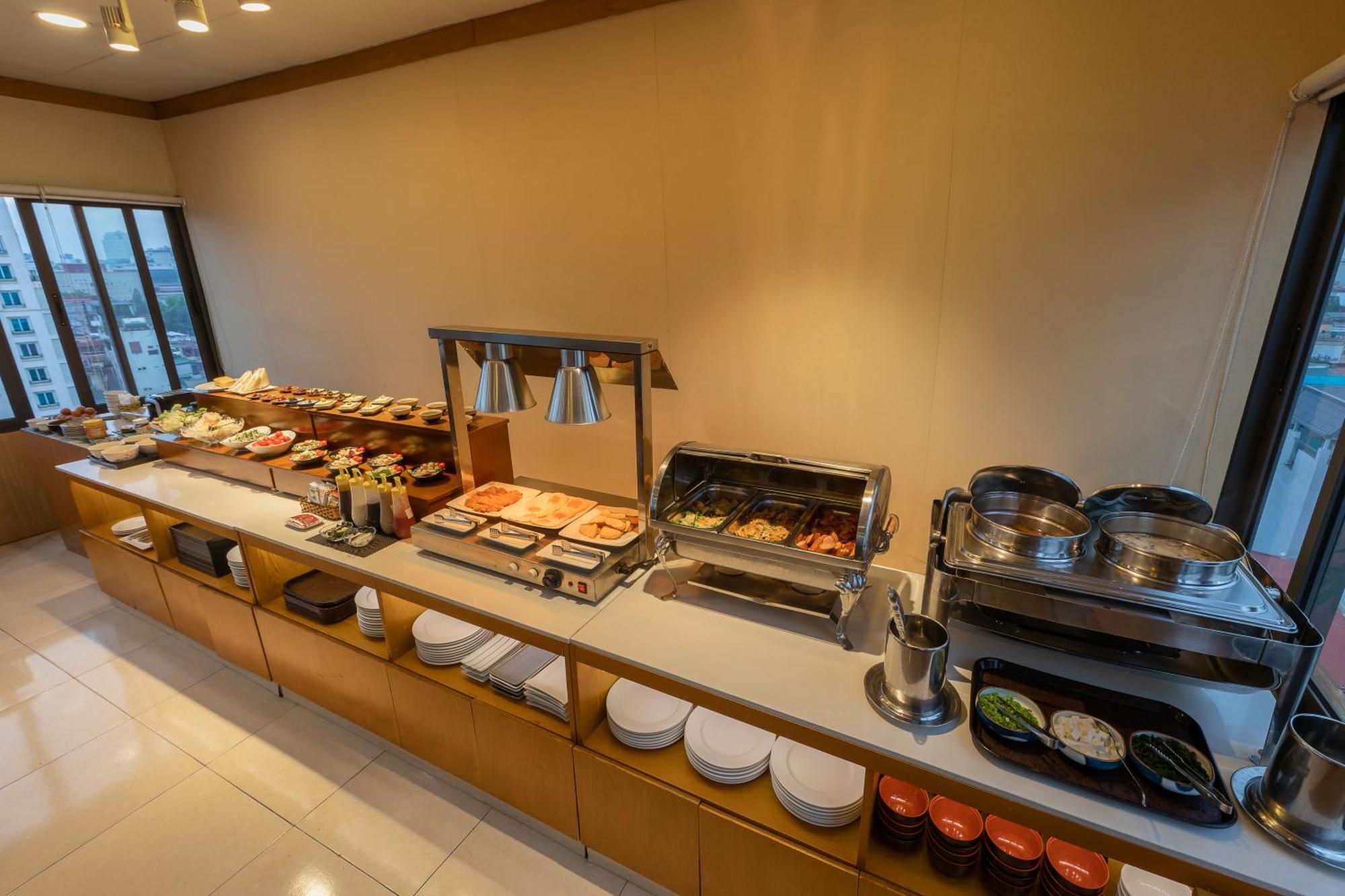 Azumaya Hotel Hai Ba Trung 1 — Photos 3
