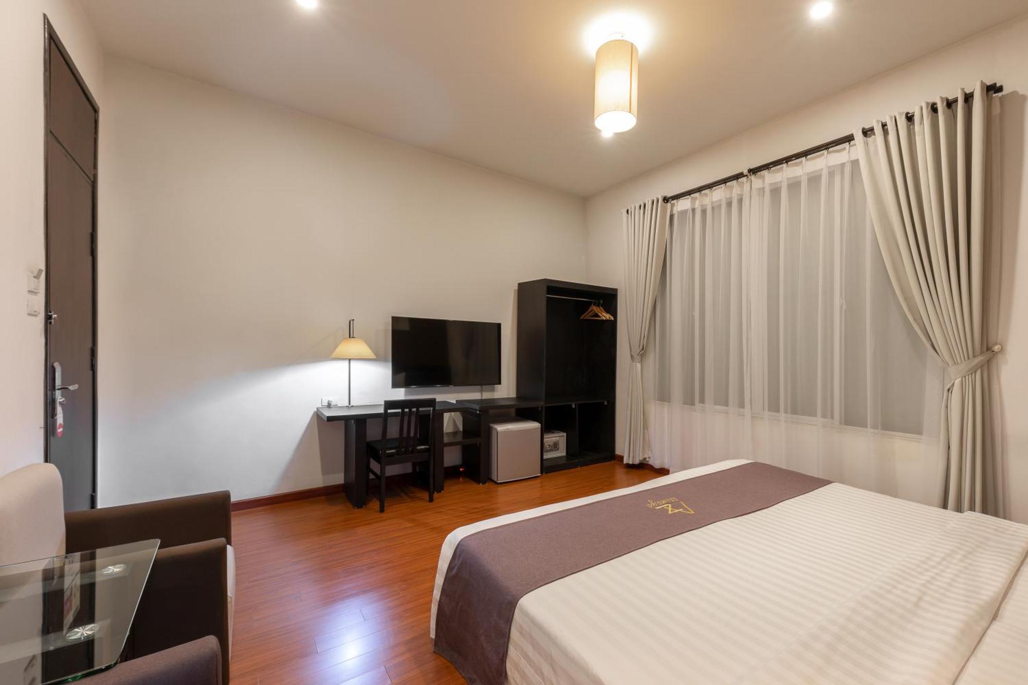 Azumaya Hotel Hai Ba Trung 1 — Photos 2